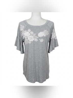 Karen Kane Size S Gray Lace 3D Flower Floral Half Bell Sleeves Top Blouse